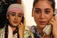 Akasya Durağı'nın Zeyno'sundan Plajda İhtişamlı Şov!