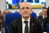 Bakan Şimşek: "Türkiye Ekonomisi İstikrara Doğru İlerliyor"