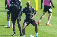 Beşiktaş Badra Cisse'nin Sözleşmesini Feshetti