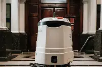 Bunu Yaşamadığımız Kalmıştı! Robot İntihar Etti!