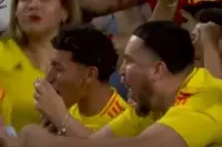 Copa America Yarı Final Maçında Yumruklar Havada Uçuştu! Yıldız Futbolcu Tarafların Arasına Daldı!