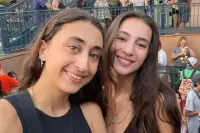 Elif Şahin ve Saliha Şahin, Koruncuk Vakfı'nın 'İyilik Elçileri' Oldu