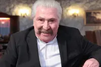 Erdal Özyağcılar hakkında çıkan vefat haberlerine kızından sert tepki