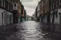 Güney Asya’da Sel Can Aldı: 40 Kişi Hayatını Kaybetti!