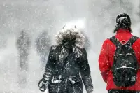 Kar ve Sağanak Kapıda! Meteoroloji’den Kritik Uyarı: Sıcaklıklar Düşüyor, Türkiye Donuyor!