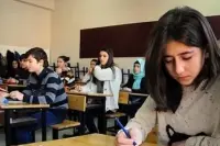 Lisede Kaç Dersten Kalınca Sınıfta Kalınır? 3 Dersten Kalınca Sınıfta Kalınır mı?