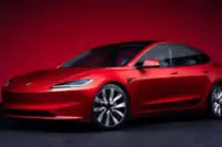 Tesla ABD’de Bulunan 1.8 Milyon Aracı için Geri Çağrıda Bulundu!