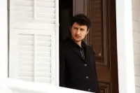 Uzak Şehir Şahin Kimdir? Alper Çankaya'nın Canlandırdığı Karakter Hakkında Tüm Detaylar
