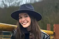 Yağmur Yüksel At Çiftliğine Gitti! O Karelere Beğeni Yağdı