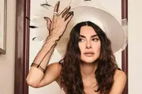 Nesrin Cavadzade Ibiza'da Sezonu Açtı