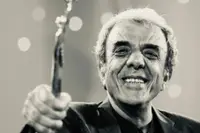 Usta Yönetmen Ali Özgentürk, Memleketinde Toprağa Verildi
