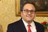 Türkiye'nin Malta Büyükelçisi Erdeniz Şen Hayatını Kaybetti
