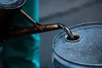Petrol Fiyatları Yeniden 3 Haneli Rakamlara Çıktı