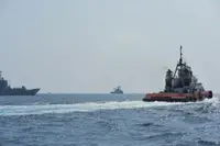 İran: "ABD Savaş Gemisi Vuruldu"