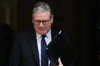İngiltere Başbakanı Keir Starmer İstifa Etti