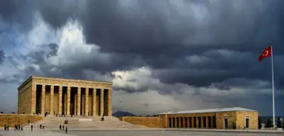 29 Ekim’de Anıtkabir Ziyaretçi Akınına Hazır: Bugün 22.00’ye Kadar Açık!
