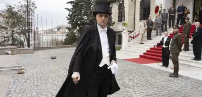 Ertan Saban Atatürk'ü Canlandırıyor: Bir Cumhuriyet Şarkısı Filminin Tanıtımı Yayınlandı