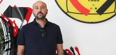Eskişehirspor'un Efsane İsimlerinden Murat Diri'den Duygusal Veda