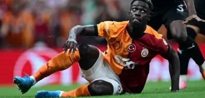 Galatasaray'da Şok Sakatlık: Davinson Sanchez Sahalardan Uzak Kalacak!