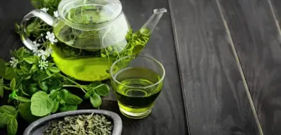 Gençleşmek İçin En Doğal Yöntemlerden Biri! Yeşil Çay Gençleştirir mi?