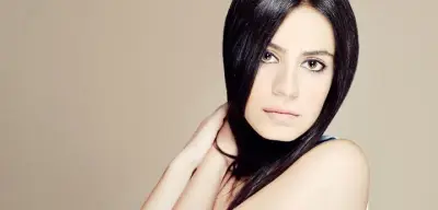 Hudutsuz Sevda Ayşe Leto Kimdir? Canan Atalay'ın Canlandırdığı Ayşe Karakteri, Hayatı ve Tüm Detaylar