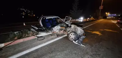 Karaman Çevre Yolu’nda Feci Kaza: Otobüs Sollamak İsteyen Araç Refüje Çıktı, 4 Yaralı