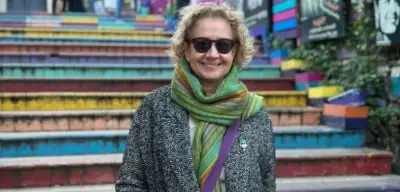 Kızılcık Şerbeti Sevilay Kimdir? Özlem Çakar’ın Canlandırdığı Rolün Hikayesi