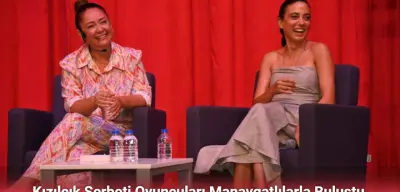Kızılcık Şerbeti'nin Pembe'si ve Nursema'sı Manavgatlılarla Buluştu