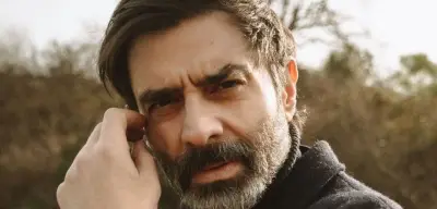 Masumiyet Müzesi Turgay Bey Kimdir? Gerçek Adı ve Cansel Elçin’in Rolü Hakkında Detaylar