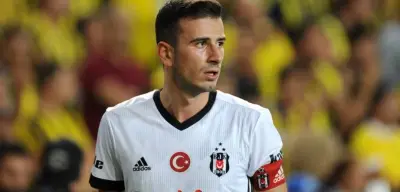 Oğuzhan Özyakup Futbolu Bırakma Kararını Resmen Duyurdu!