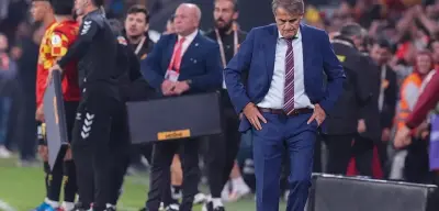Şenol Güneş'ten Göztepe Mağlubiyeti Sonrası Özür: "Bundan Daha Kötü Bir Oyun Olamaz"
