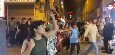 Suruç Katliamı'nı Anma Yürüyüşüne Polis Müdahalesi! Eylemciler Gözaltına Alındı