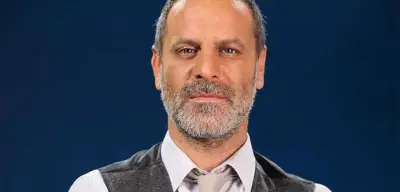Taş Kağıt Makas Dizisi Harun Yakar Kimdir? Ozan Güven’in Canlandırdığı Harun’un Hikayesi ve Özellikleri