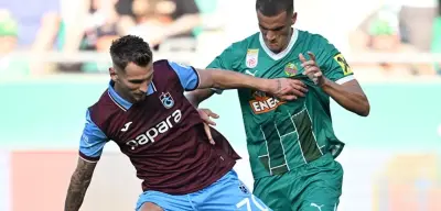 Trabzonspor Yoluna Konferans Ligi'nde Devam Edecek! Abdullah Avcı'nın Yerine Fatih Tekke Mi Geliyor?