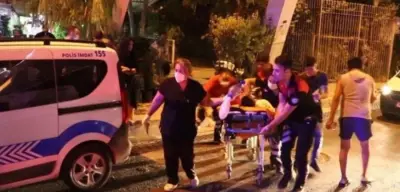 Yer: İzmir Konak! Laf Atma Kavgasında 1 Kişi Hayatını Kaybetti