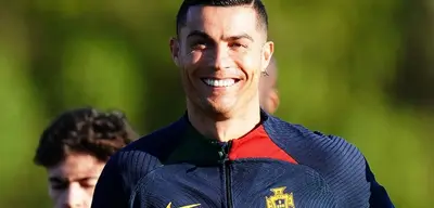 Ronaldo'dan 200 Milyon Euro'luk Anlaşma