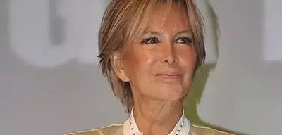Filiz Akın Hayatını Kaybetti