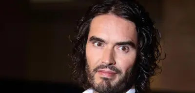 Russell Brand'a Tecavüz ve Cinsel Saldırı Suçlaması!