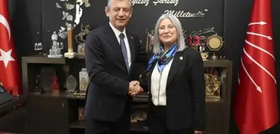 AKP'li Fuat Oktay'ın Eski Eşi Bedriye Şahinbaş, CHP'ye Katıldı