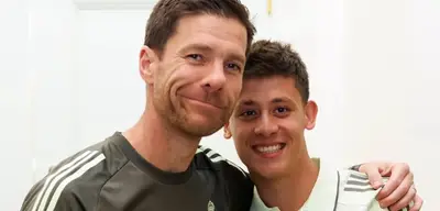 Real Madrid'de Xabi Alonso ile Arda Güler Buluştu