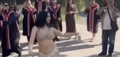 ODTÜ'de Dansözlü Mezuniyet Kutlaması Tepki Çekti
