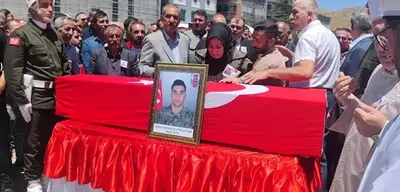 Şehitlerimiz Son Yolculuklarına Uğurlandı