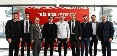 Milli Takım Teknik Direktörü Montella, Samsunspor Tesislerini Ziyaret Etti