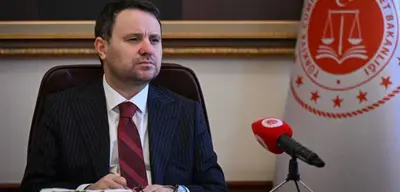 Akın Gürlek'ten Özgür Özel'e Sert Yanıt