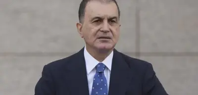 Ömer Çelik'ten Zirveye Özel Paylaşım