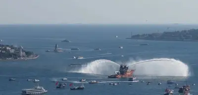 İstanbul Boğazı'nda 15 Temmuz Şehitleri İçin Anlamlı Kortej