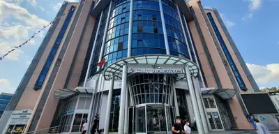 İzmit Belediyesi'ne 'İhaleye Fesat' Operasyonu: Belediye Başkanı Hürriyet Dahil 31 Kişi Hakkında Gözaltı Kararı