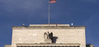 Fed'den Sürpriz Faiz Artışı Sinyali
