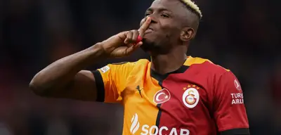 Manchester United, Osimhen'e Kancayı Taktı!