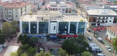Menderes Belediye Başkanı İlkay Çiçek Rüşvet ve İrtikap Soruşturmasında Gözaltına Alındı